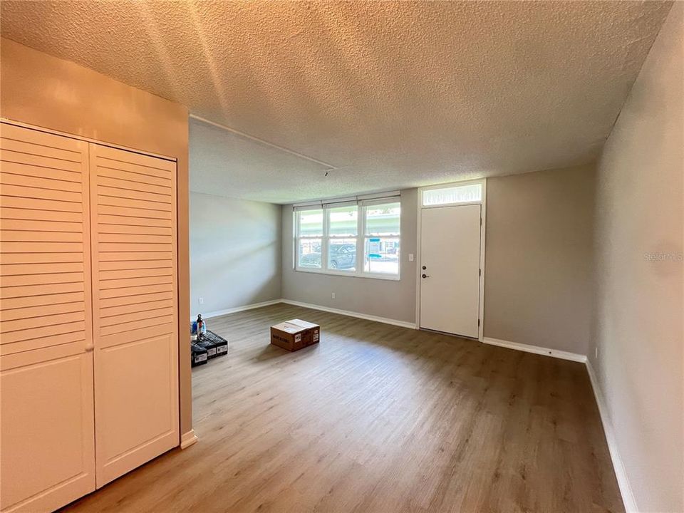 For Rent: $1,750 (1 beds, 1 baths, 790 Square Feet)