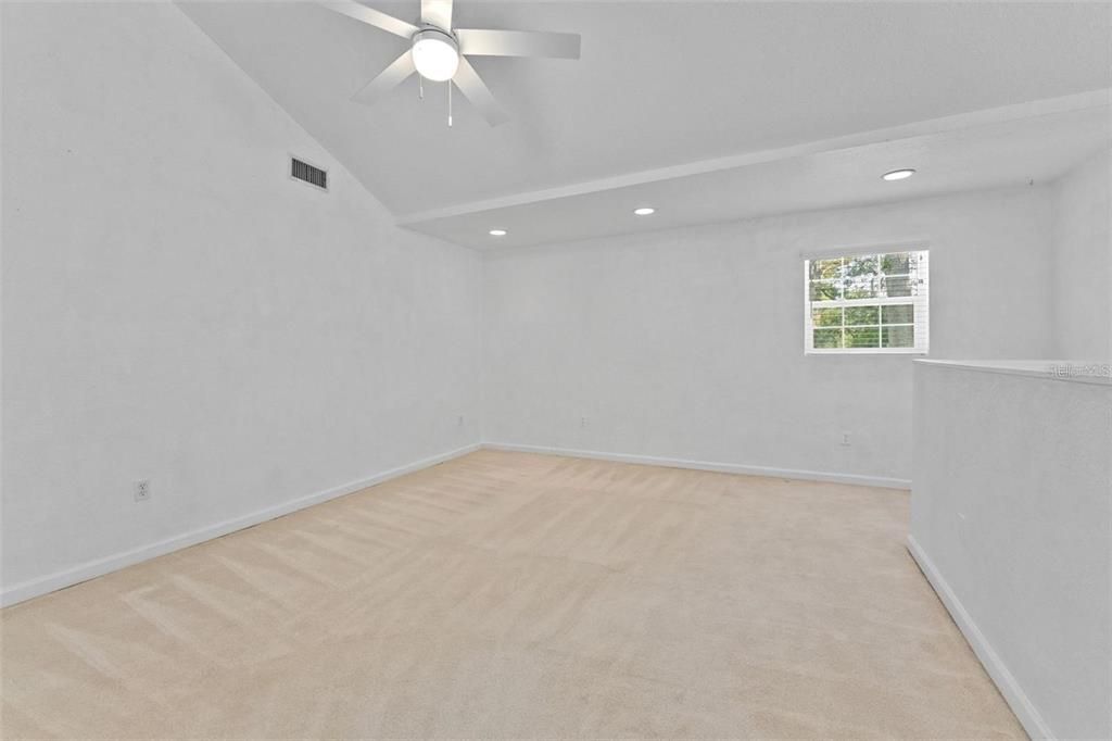 En Venta: $625,000 (4 camas, 2 baños, 2460 Pies cuadrados)