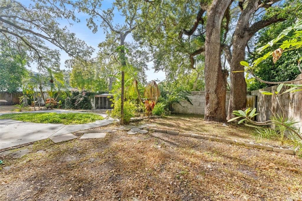 En Venta: $625,000 (4 camas, 2 baños, 2460 Pies cuadrados)