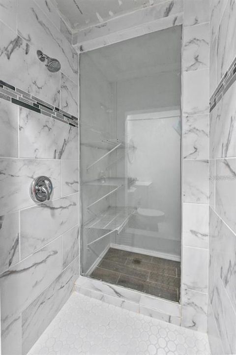 En Venta: $625,000 (4 camas, 2 baños, 2460 Pies cuadrados)