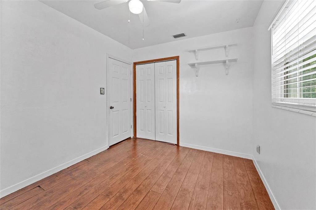 En Venta: $625,000 (4 camas, 2 baños, 2460 Pies cuadrados)