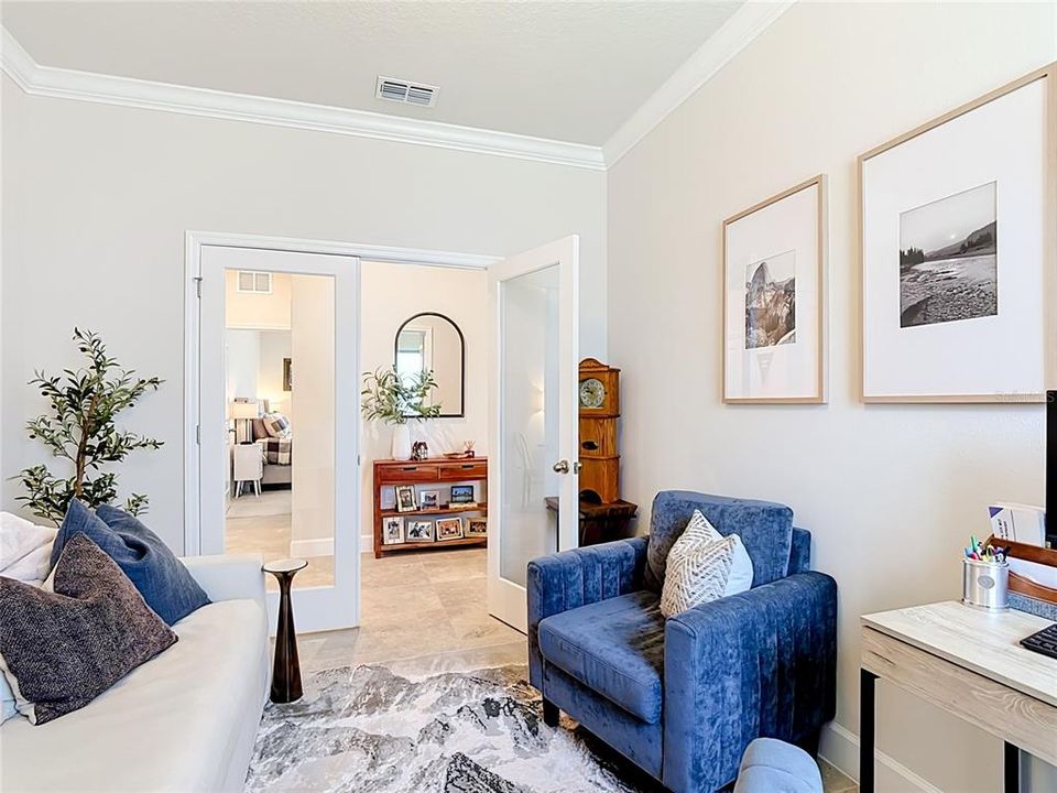 For Sale: $449,000 (3 beds, 3 baths, 2120 Square Feet)