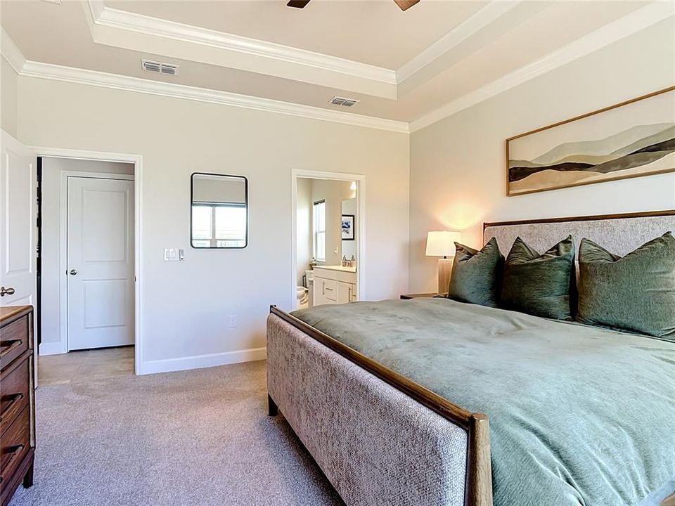 For Sale: $449,000 (3 beds, 3 baths, 2120 Square Feet)