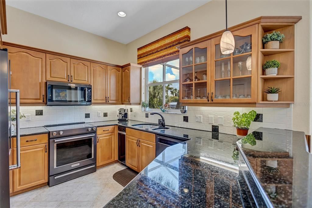 For Sale: $1,250,000 (4 beds, 2 baths, 2732 Square Feet)