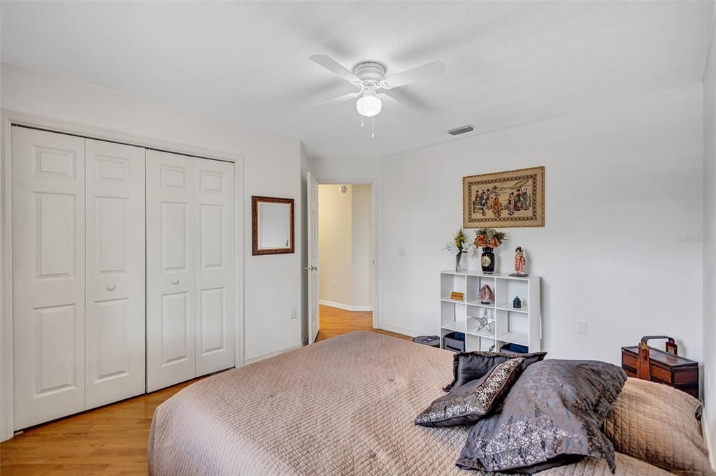 For Sale: $1,250,000 (4 beds, 2 baths, 2732 Square Feet)