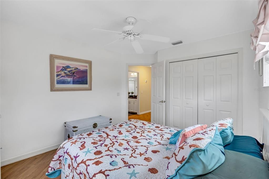 For Sale: $1,250,000 (4 beds, 2 baths, 2732 Square Feet)