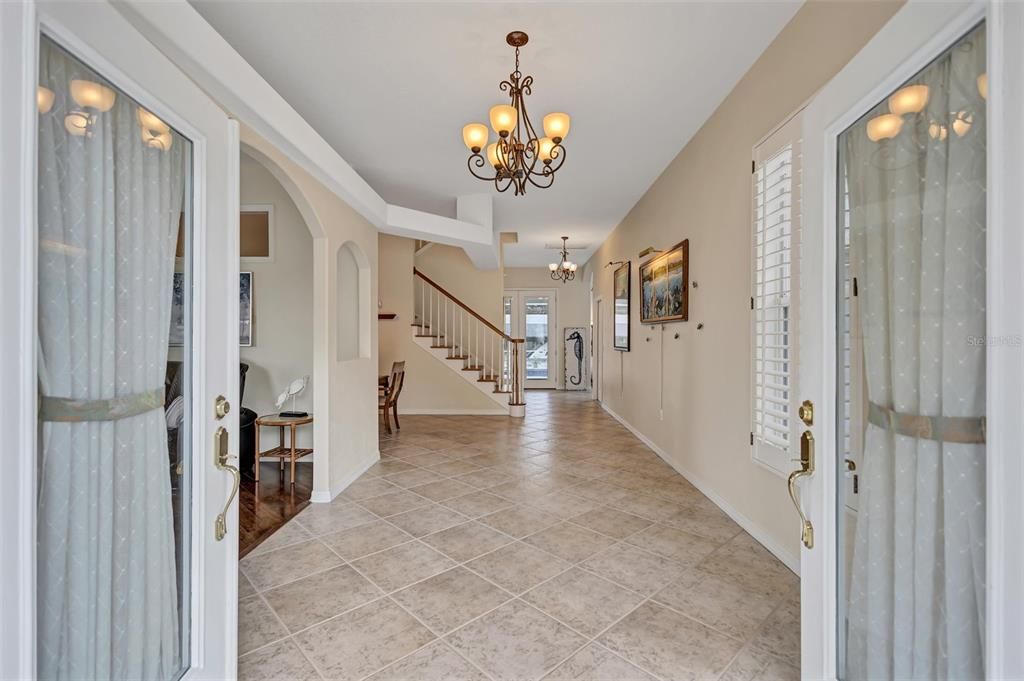 For Sale: $1,250,000 (4 beds, 2 baths, 2732 Square Feet)