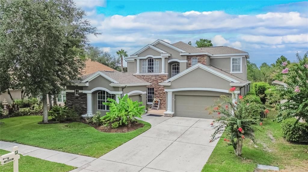 En Venta: $680,000 (4 camas, 3 baños, 3215 Pies cuadrados)