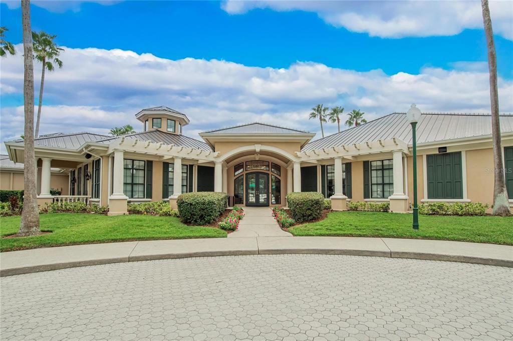 En Venta: $680,000 (4 camas, 3 baños, 3215 Pies cuadrados)