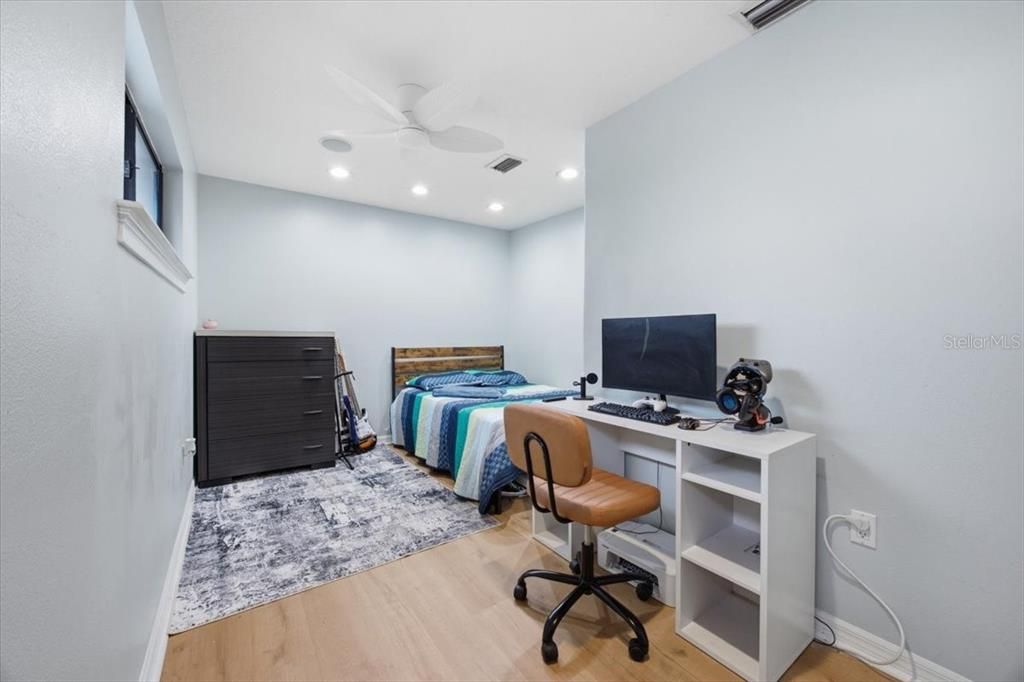 En Venta: $1,250,000 (6 camas, 3 baños, 3814 Pies cuadrados)