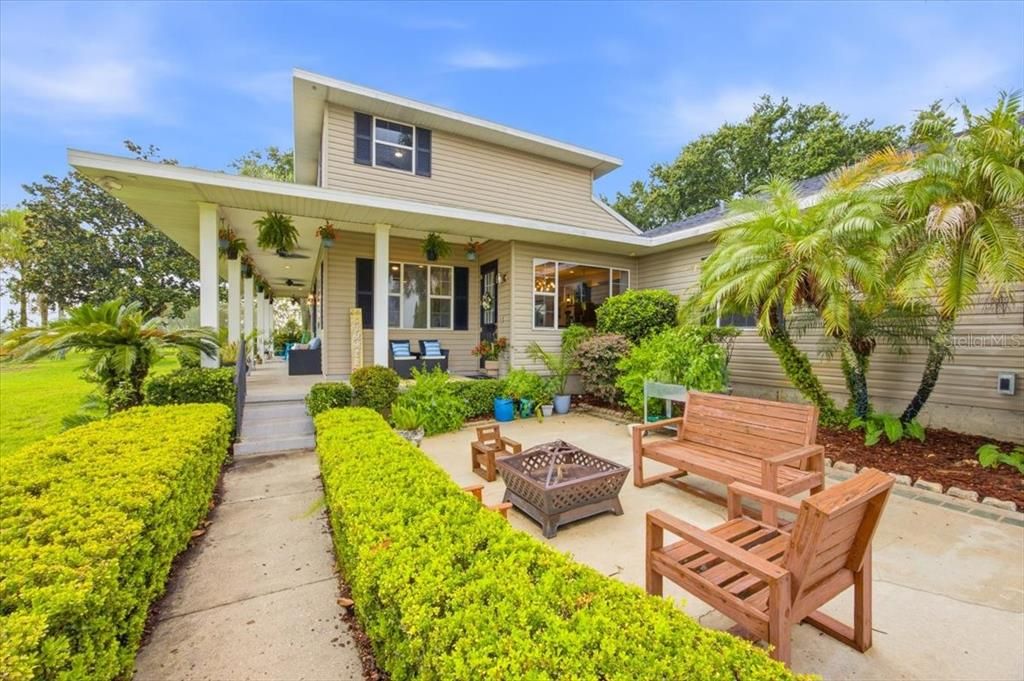En Venta: $1,250,000 (6 camas, 3 baños, 3814 Pies cuadrados)