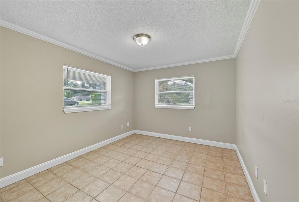 For Sale: $341,880 (3 beds, 2 baths, 1806 Square Feet)