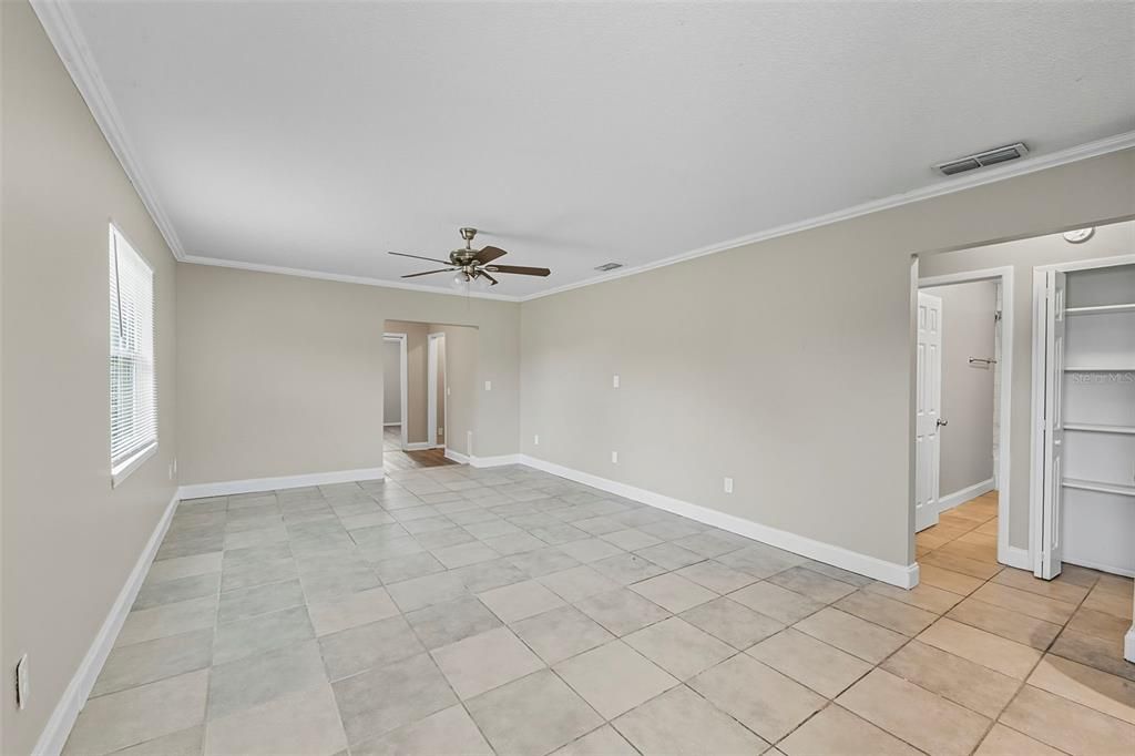 For Sale: $341,880 (3 beds, 2 baths, 1806 Square Feet)