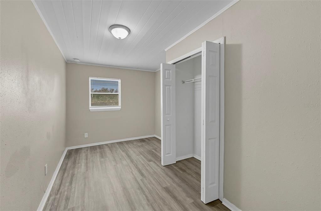 For Sale: $341,880 (3 beds, 2 baths, 1806 Square Feet)