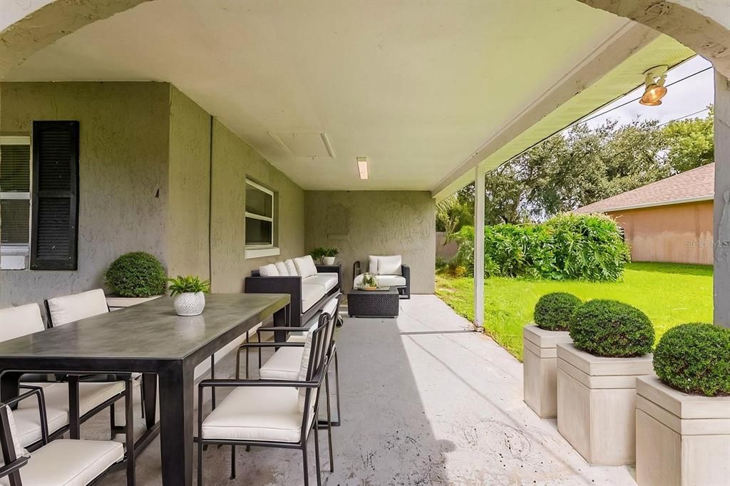 For Sale: $341,880 (3 beds, 2 baths, 1806 Square Feet)