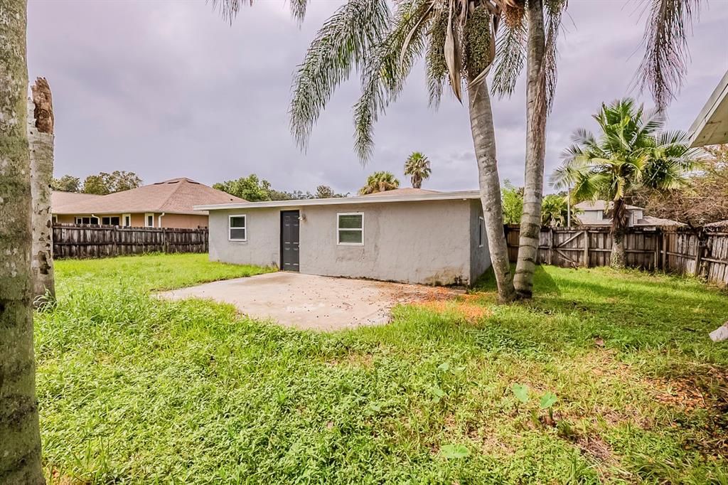 For Sale: $341,880 (3 beds, 2 baths, 1806 Square Feet)