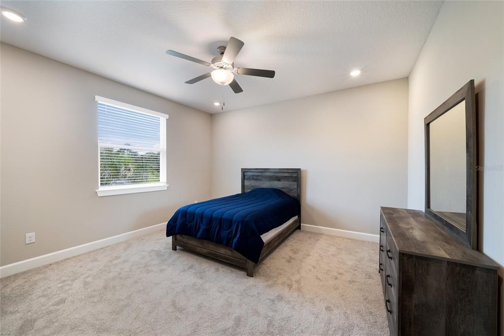 For Sale: $1,290,000 (8 beds, 4 baths, 5151 Square Feet)