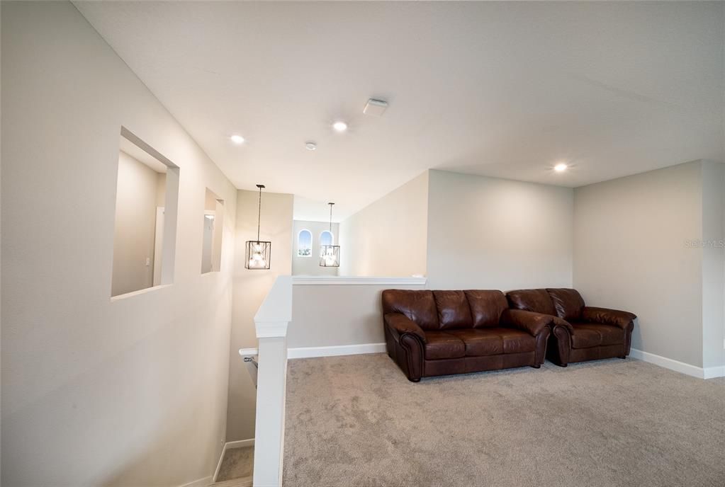 For Sale: $1,290,000 (8 beds, 4 baths, 5151 Square Feet)