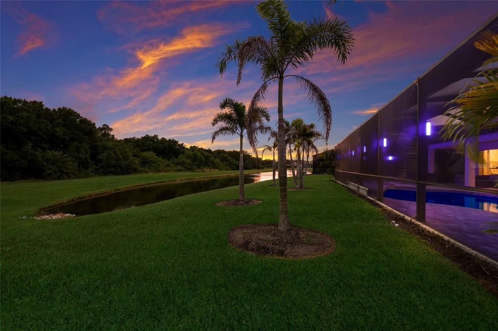 For Sale: $1,290,000 (8 beds, 4 baths, 5151 Square Feet)