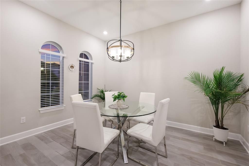 For Sale: $1,290,000 (8 beds, 4 baths, 5151 Square Feet)
