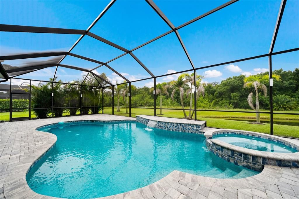 For Sale: $1,290,000 (8 beds, 4 baths, 5151 Square Feet)