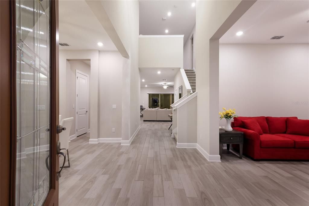 For Sale: $1,290,000 (8 beds, 4 baths, 5151 Square Feet)