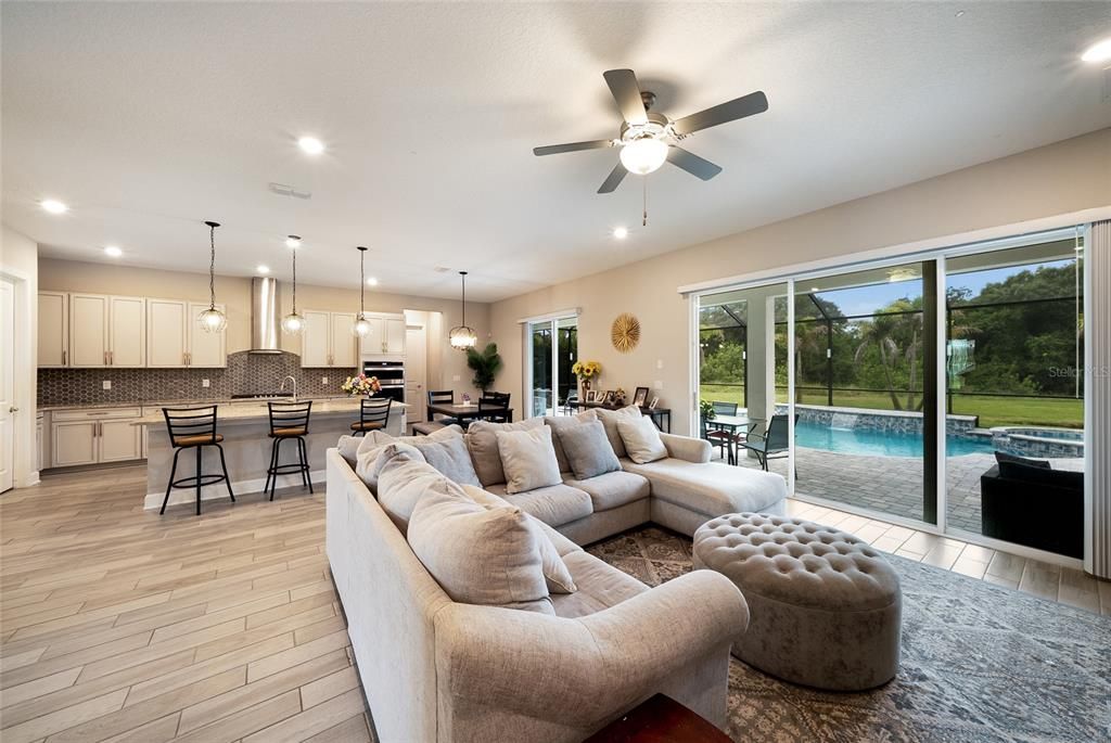 For Sale: $1,290,000 (8 beds, 4 baths, 5151 Square Feet)
