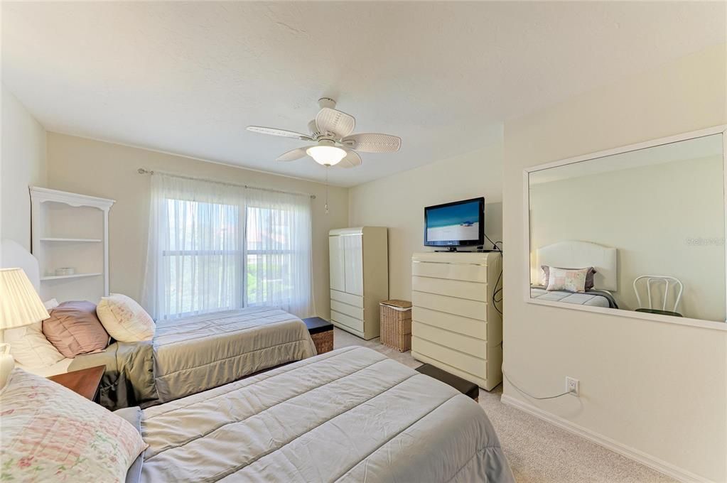 For Sale: $405,000 (3 beds, 2 baths, 1990 Square Feet)