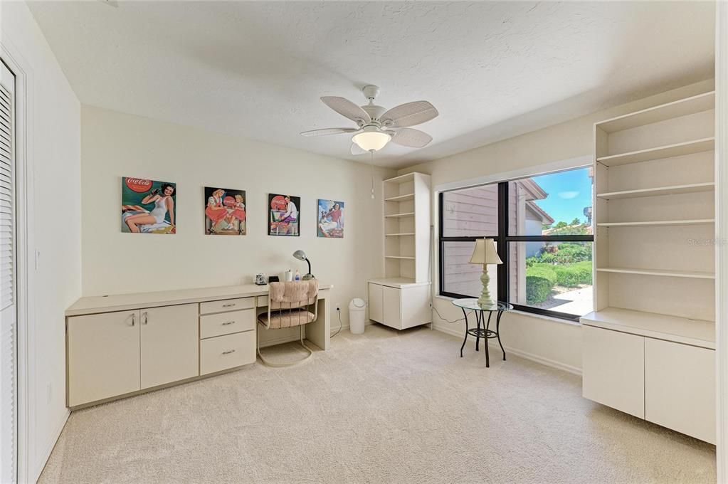 For Sale: $405,000 (3 beds, 2 baths, 1990 Square Feet)