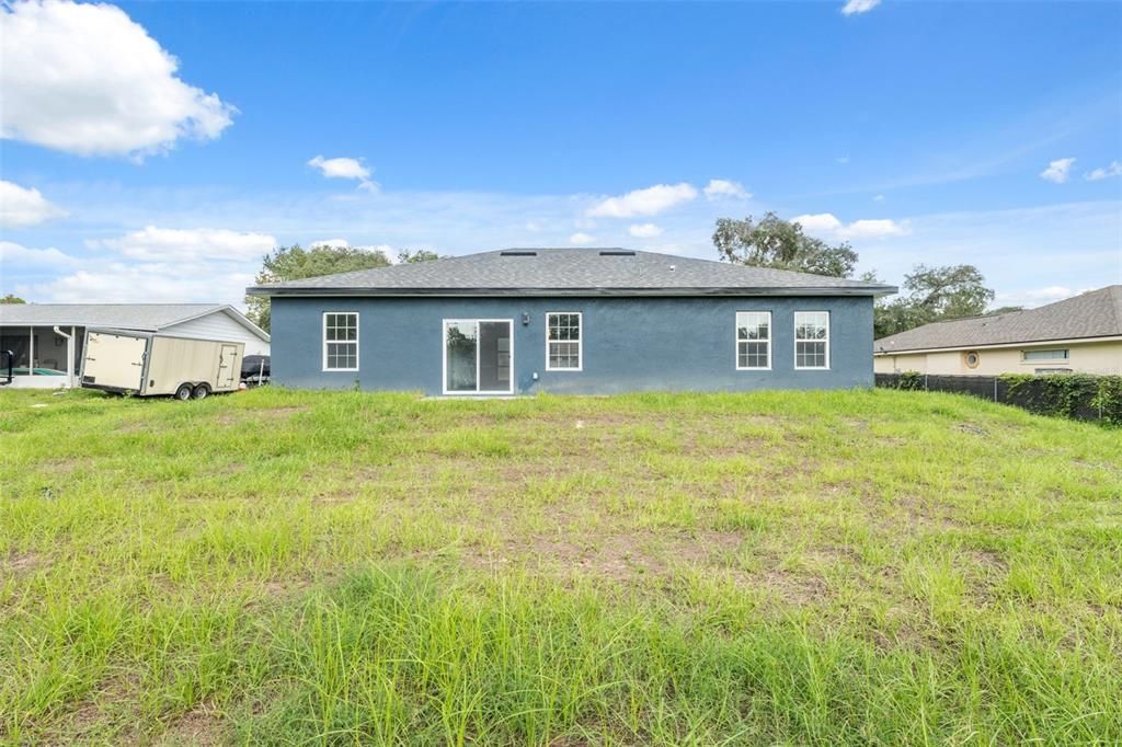 For Rent: $1,900 (4 beds, 2 baths, 1776 Square Feet)
