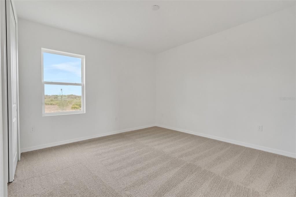 En Venta: $349,990 (4 camas, 3 baños, 2519 Pies cuadrados)