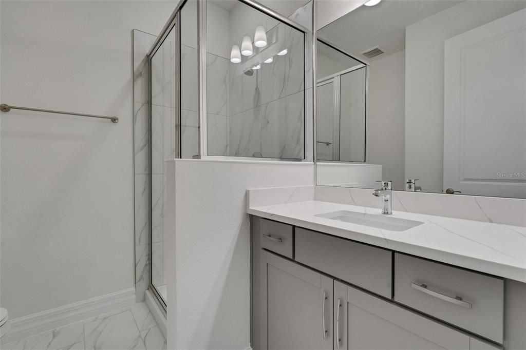 For Sale: $364,990 (4 beds, 3 baths, 2111 Square Feet)