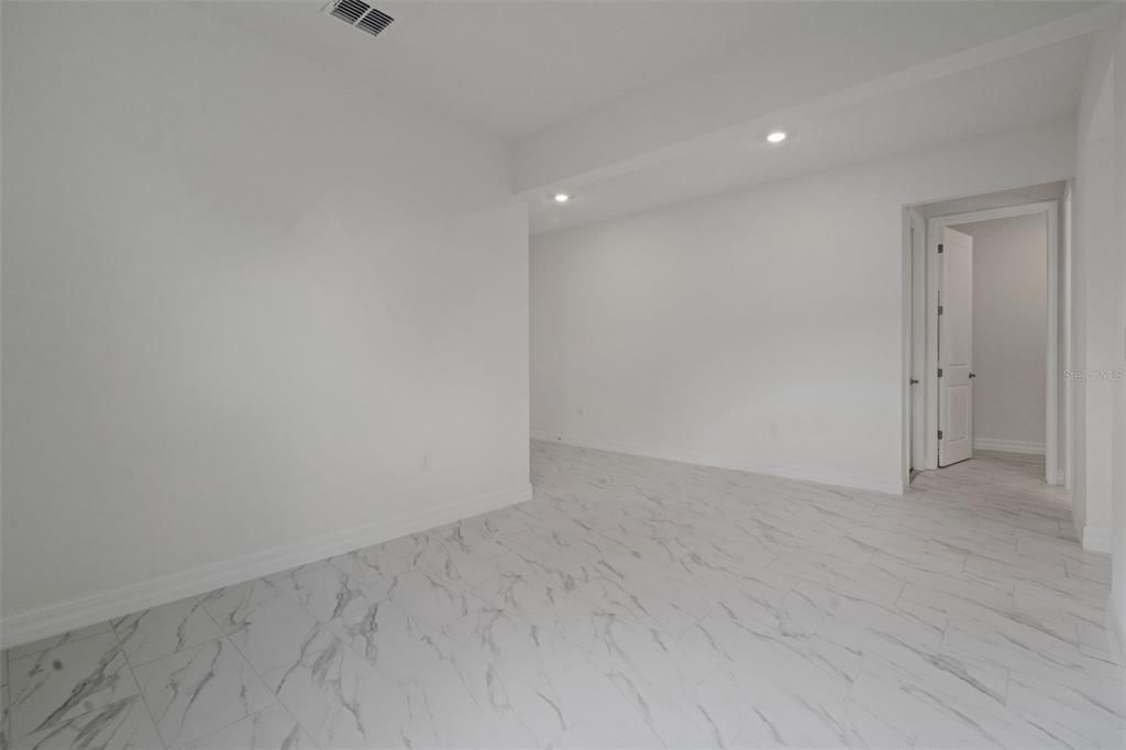 For Sale: $364,990 (4 beds, 3 baths, 2111 Square Feet)