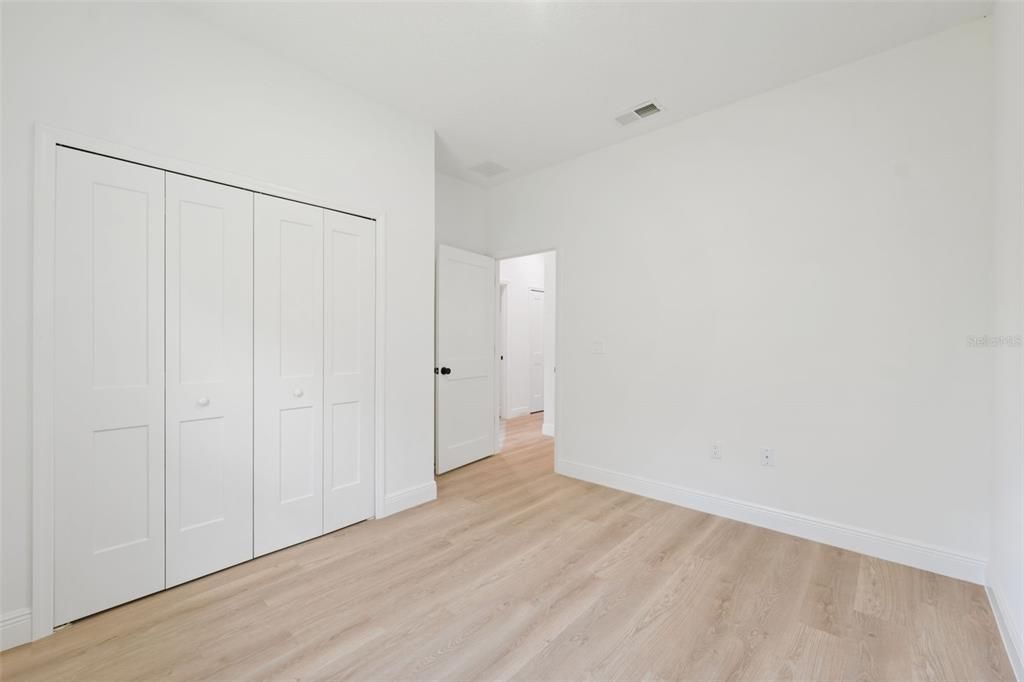 В аренду: $1,900 (4 спален, 2 ванн, 1742 Квадратных фут)
