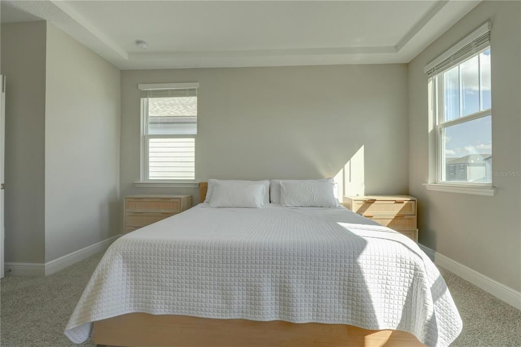 For Sale: $550,000 (4 beds, 2 baths, 2082 Square Feet)