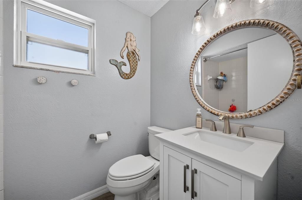 For Sale: $335,000 (3 beds, 2 baths, 1567 Square Feet)