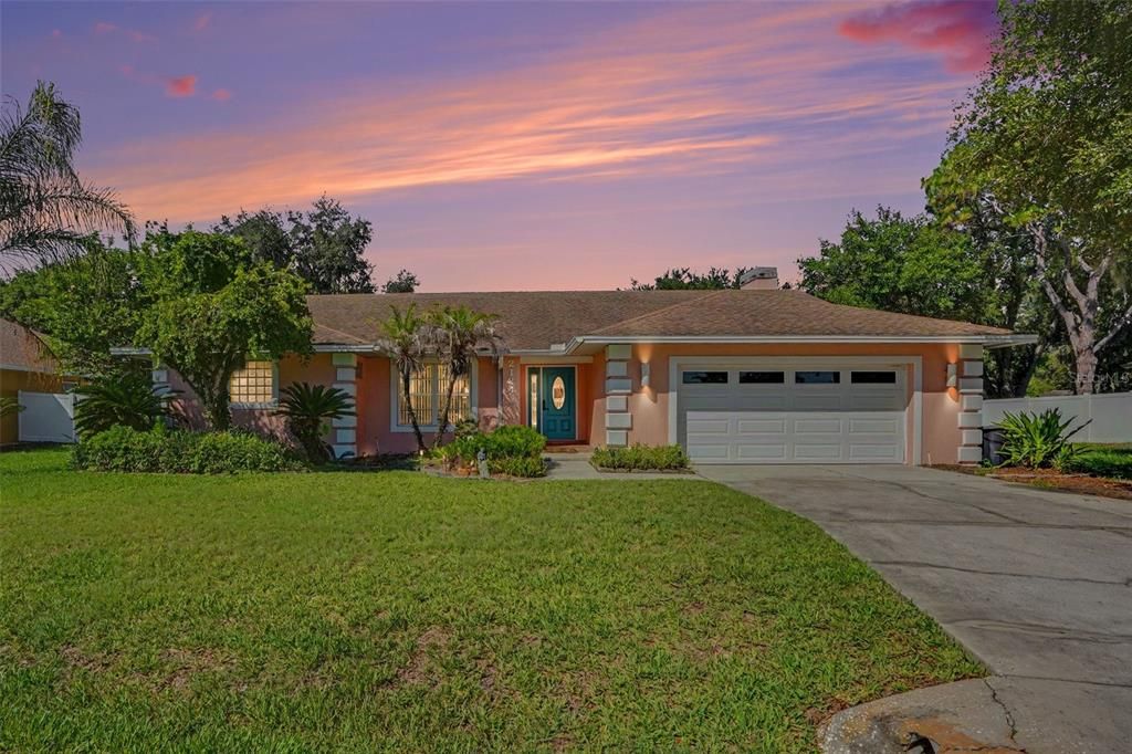 En Venta: $499,000 (3 camas, 3 baños, 2276 Pies cuadrados)