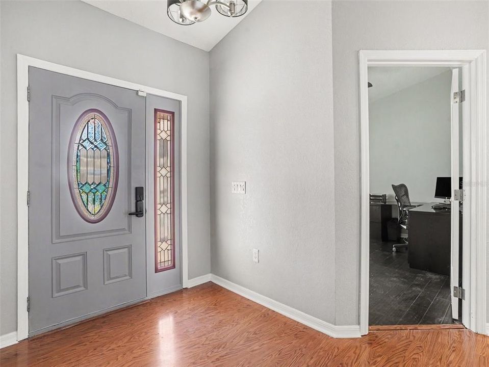 En Venta: $499,000 (3 camas, 3 baños, 2276 Pies cuadrados)