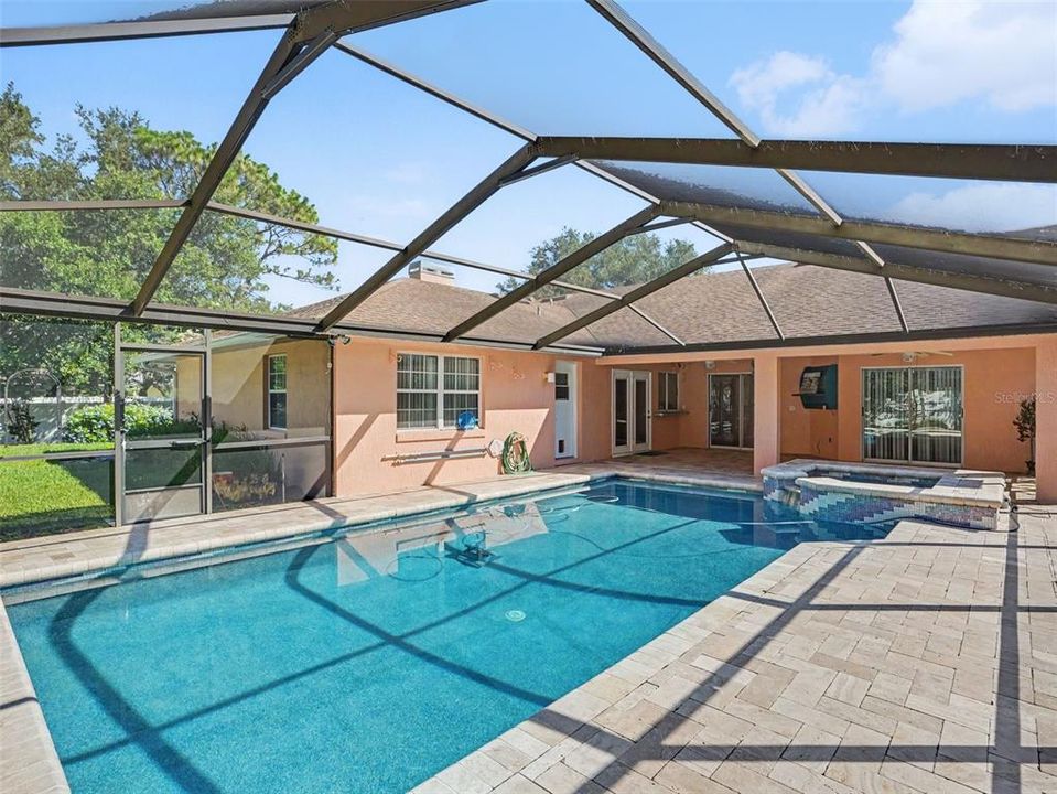 En Venta: $499,000 (3 camas, 3 baños, 2276 Pies cuadrados)
