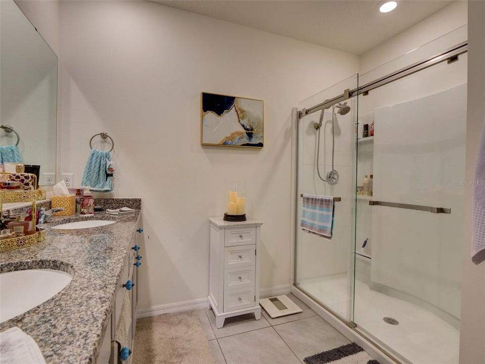 En Venta: $395,000 (3 camas, 2 baños, 1672 Pies cuadrados)