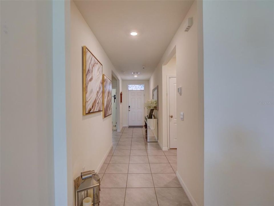 En Venta: $395,000 (3 camas, 2 baños, 1672 Pies cuadrados)