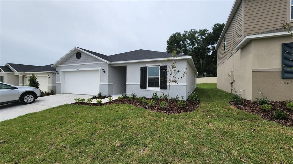For Sale: $452,500 (4 beds, 2 baths, 1983 Square Feet)