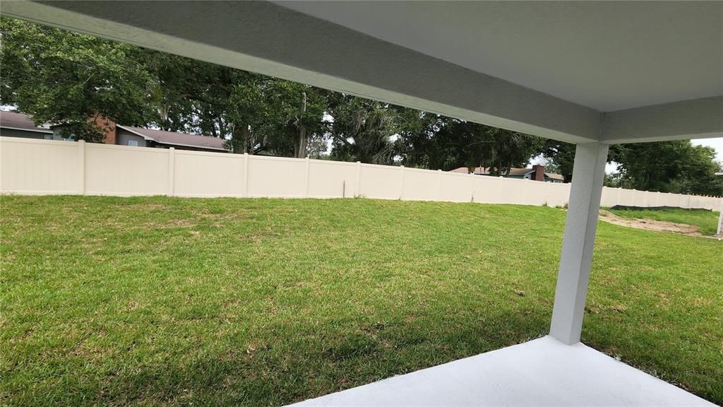 For Sale: $452,500 (4 beds, 2 baths, 1983 Square Feet)