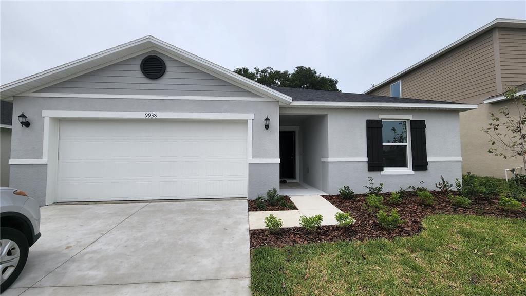 For Sale: $452,500 (4 beds, 2 baths, 1983 Square Feet)