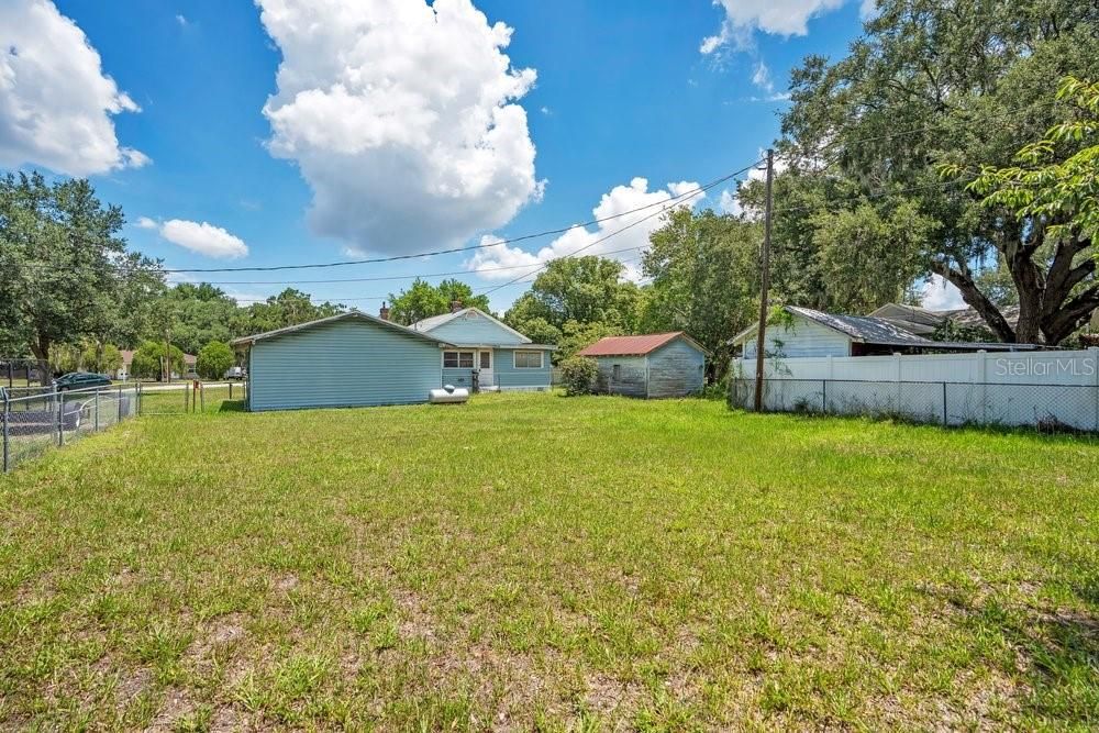 For Sale: $124,900 (3 beds, 1 baths, 1008 Square Feet)