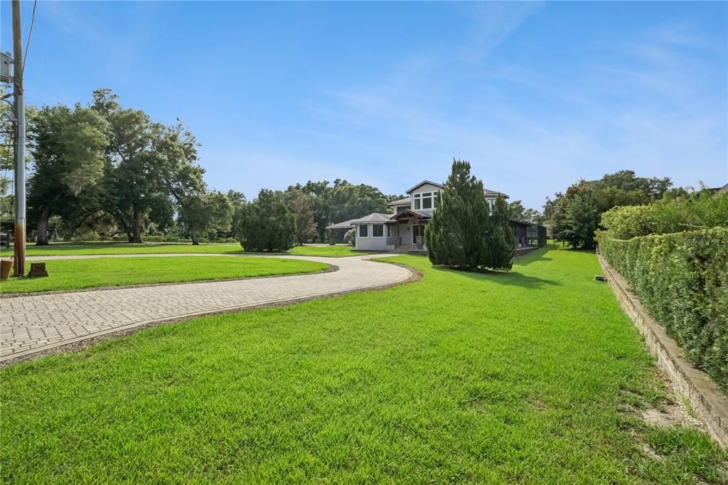 En Venta: $3,800,000 (5 camas, 5 baños, 5018 Pies cuadrados)