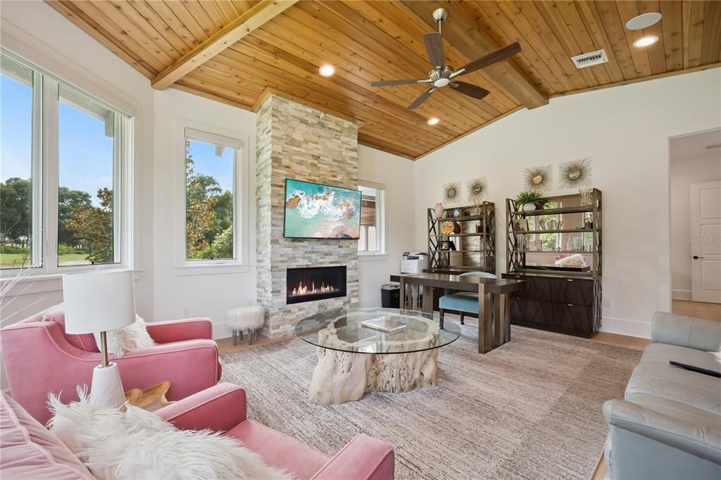 En Venta: $3,800,000 (5 camas, 5 baños, 5018 Pies cuadrados)