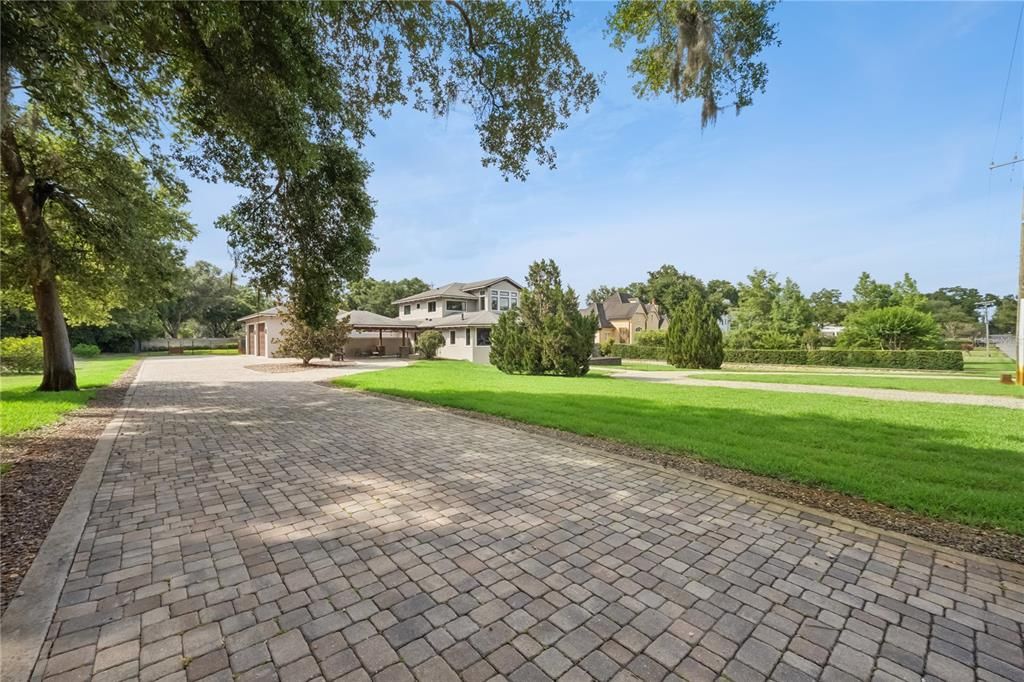 En Venta: $3,800,000 (5 camas, 5 baños, 5018 Pies cuadrados)