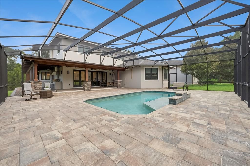 En Venta: $3,800,000 (5 camas, 5 baños, 5018 Pies cuadrados)