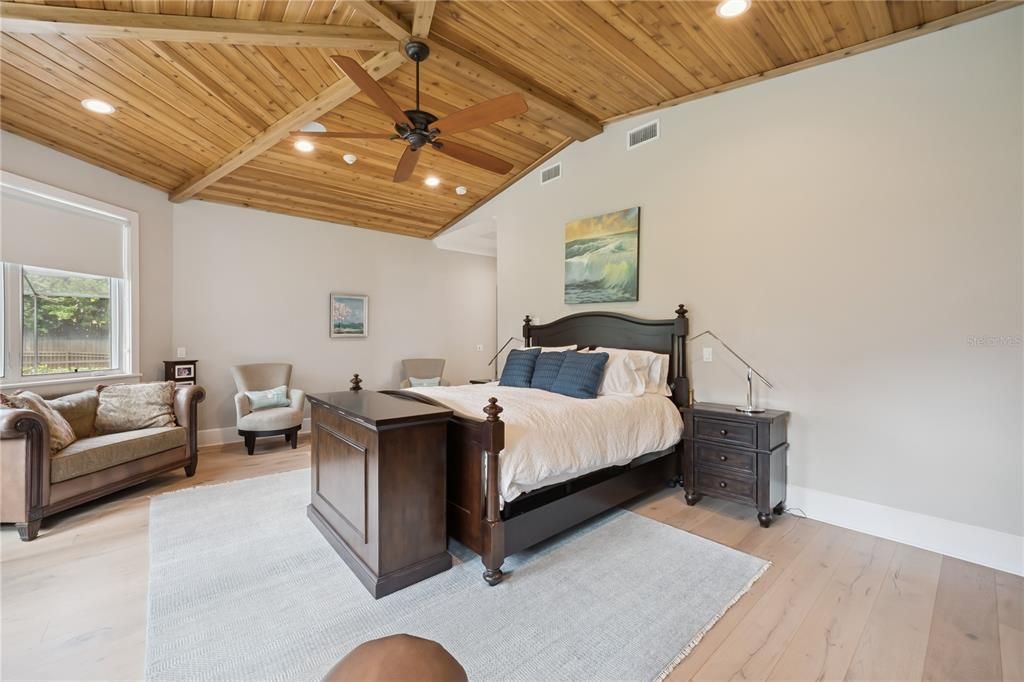 En Venta: $3,800,000 (5 camas, 5 baños, 5018 Pies cuadrados)